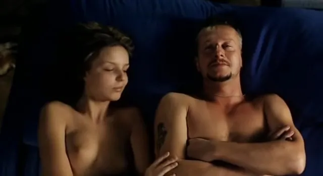 bestcelebgirls.com: agnieszka wlodarczyk sex in sara movie