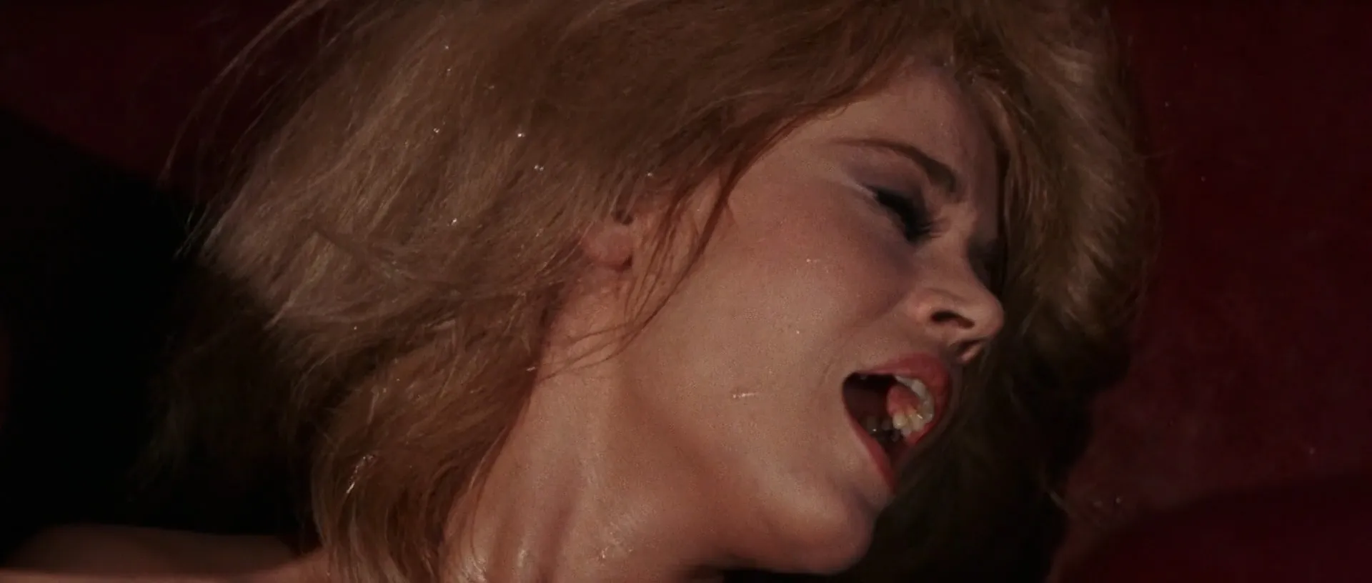 bestcelebgirls.com: jane fonda sex in barbarella movie