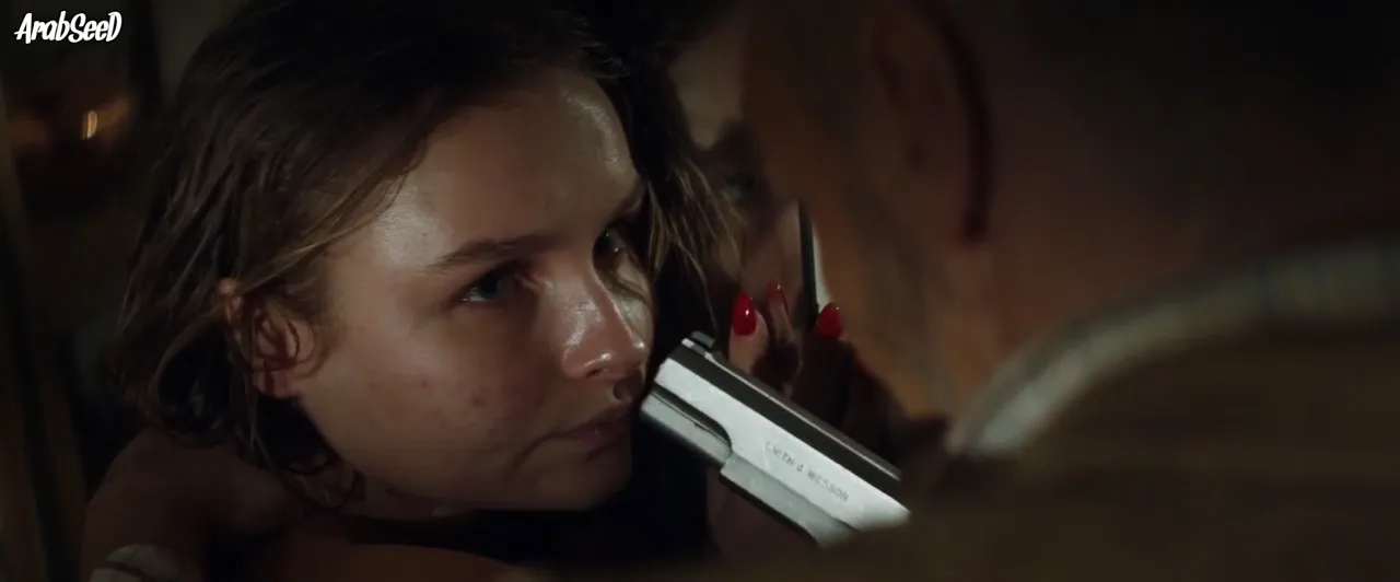 bestcelebgirls.com: olivia dejonge sex in stray dolls movie